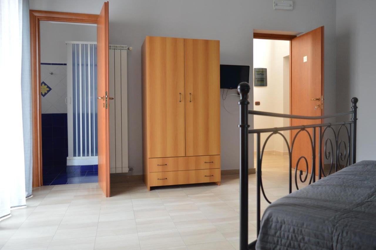 B&B Scalea Rooms Exteriér fotografie